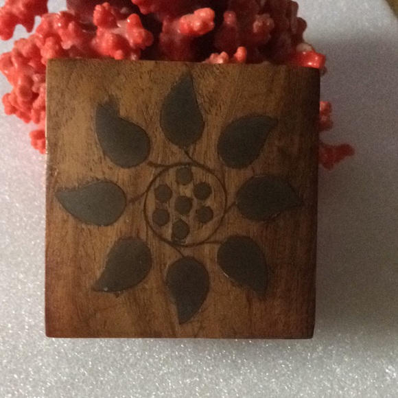 Rose wood brass jewelry box - Picture 1 of 4
